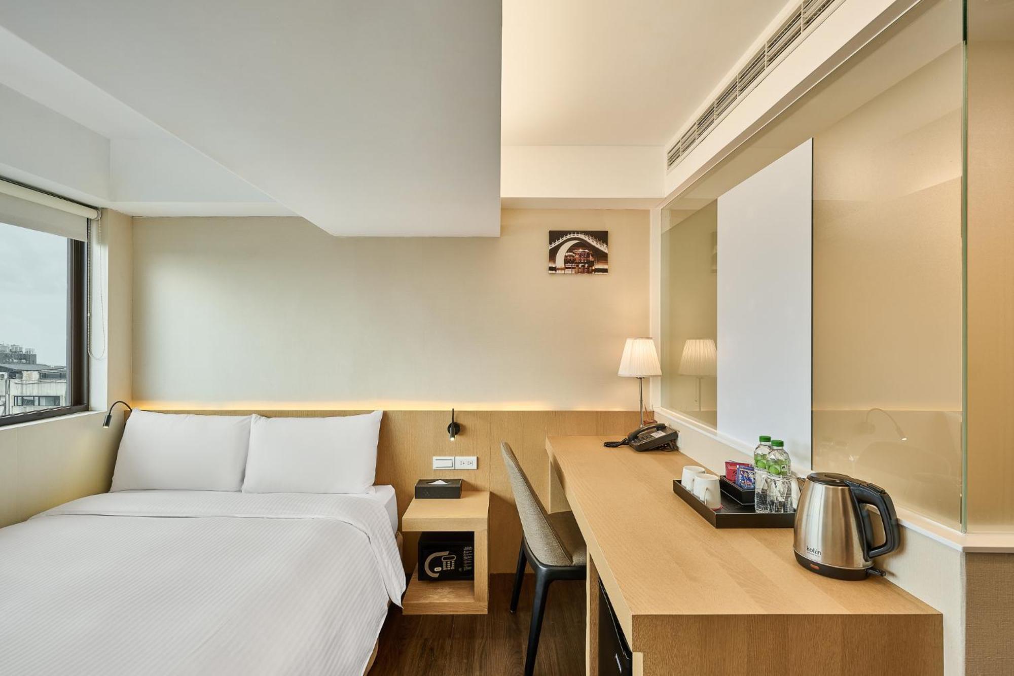 Eastin Taipei Hotel Bagian luar foto