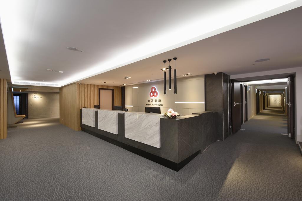 Eastin Taipei Hotel Bagian luar foto