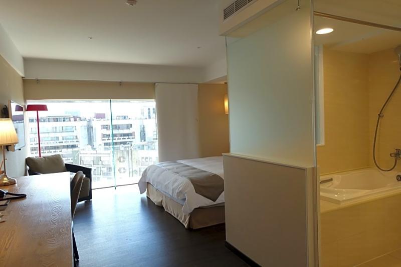 Eastin Taipei Hotel Bagian luar foto